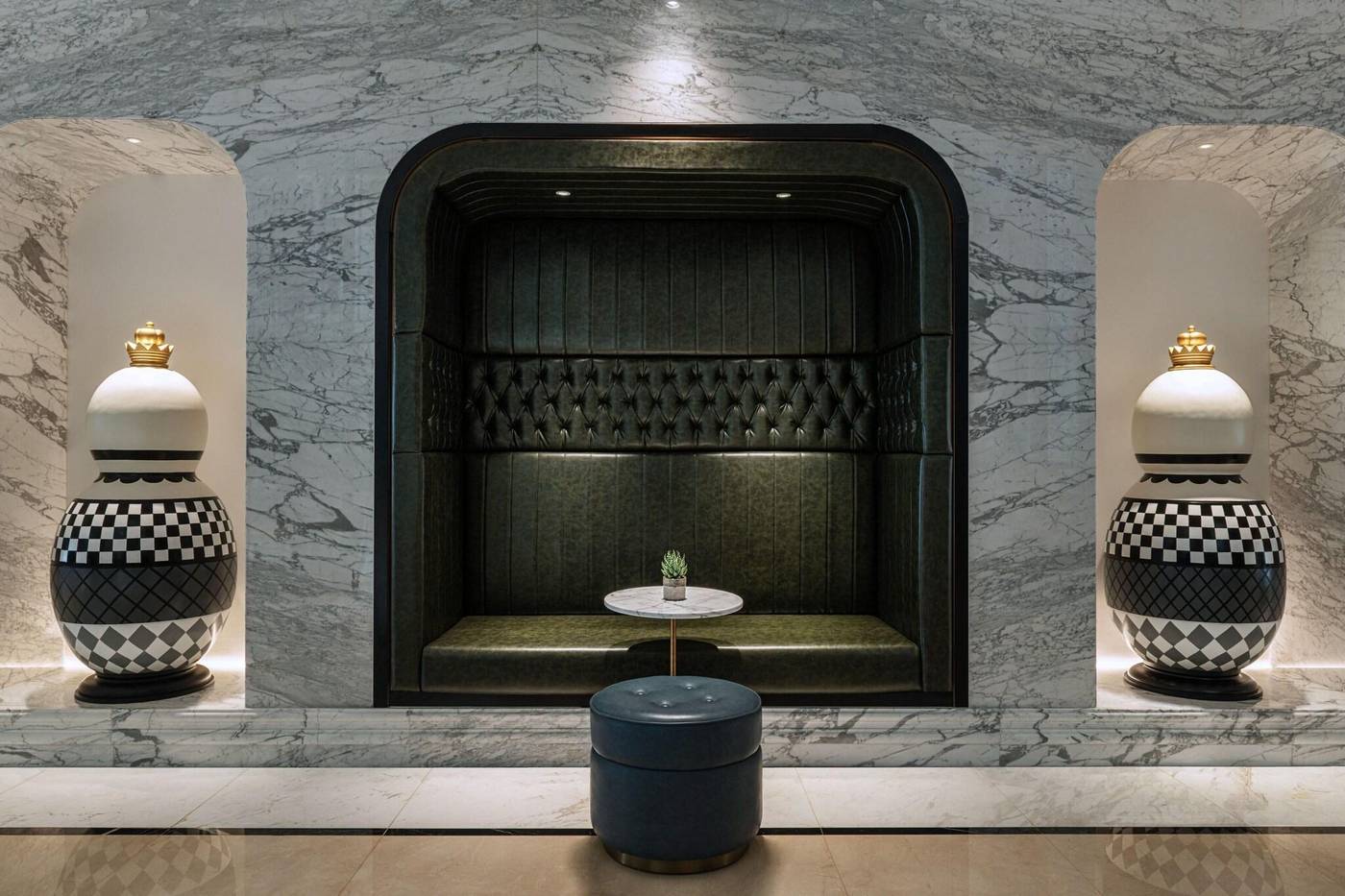 The-Westin-Dubai-Mina-Seyahi-Beach-Resort---Marina-Lobby-96