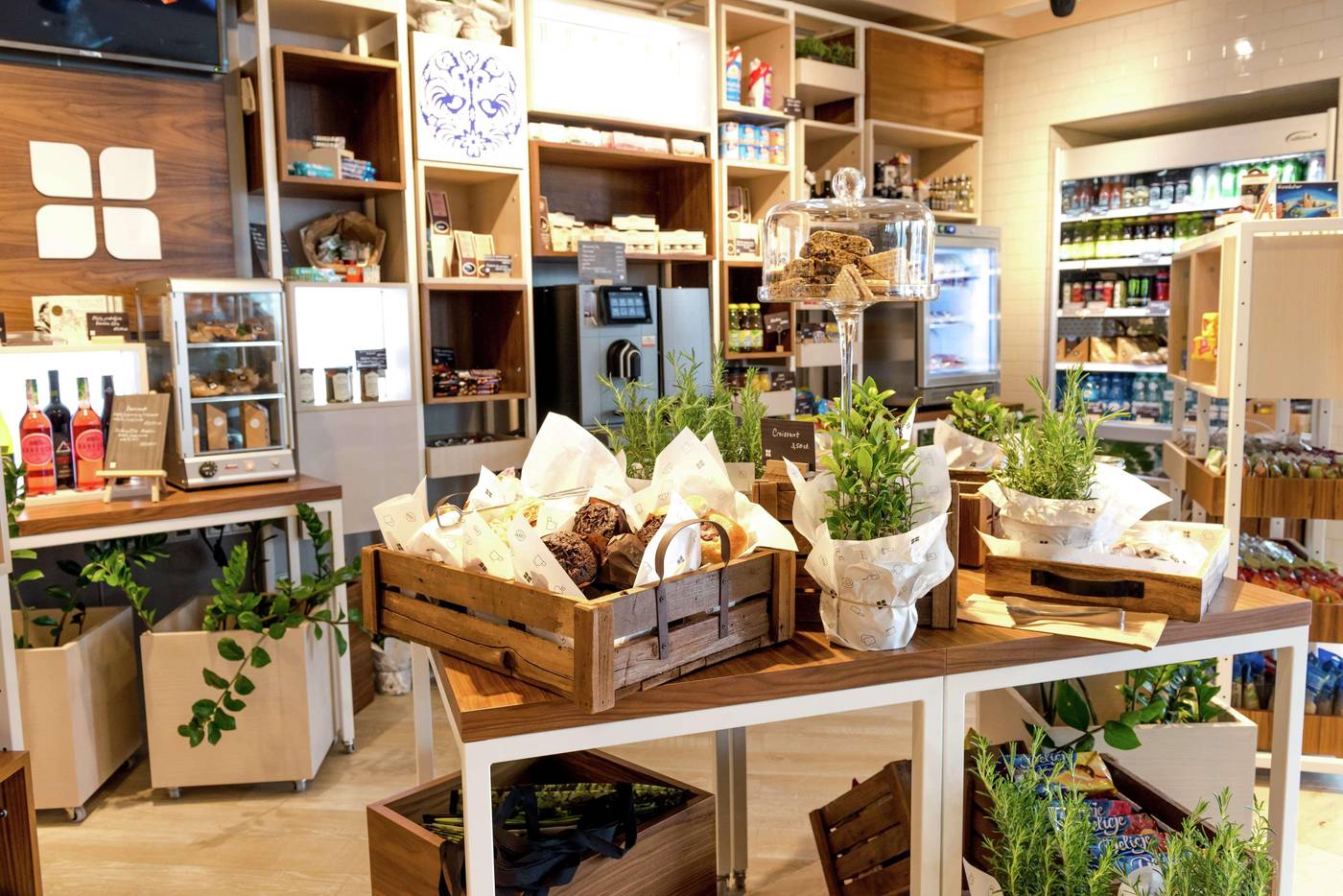 Hilton-Garden-Inn-Krakow-Restaurant-12