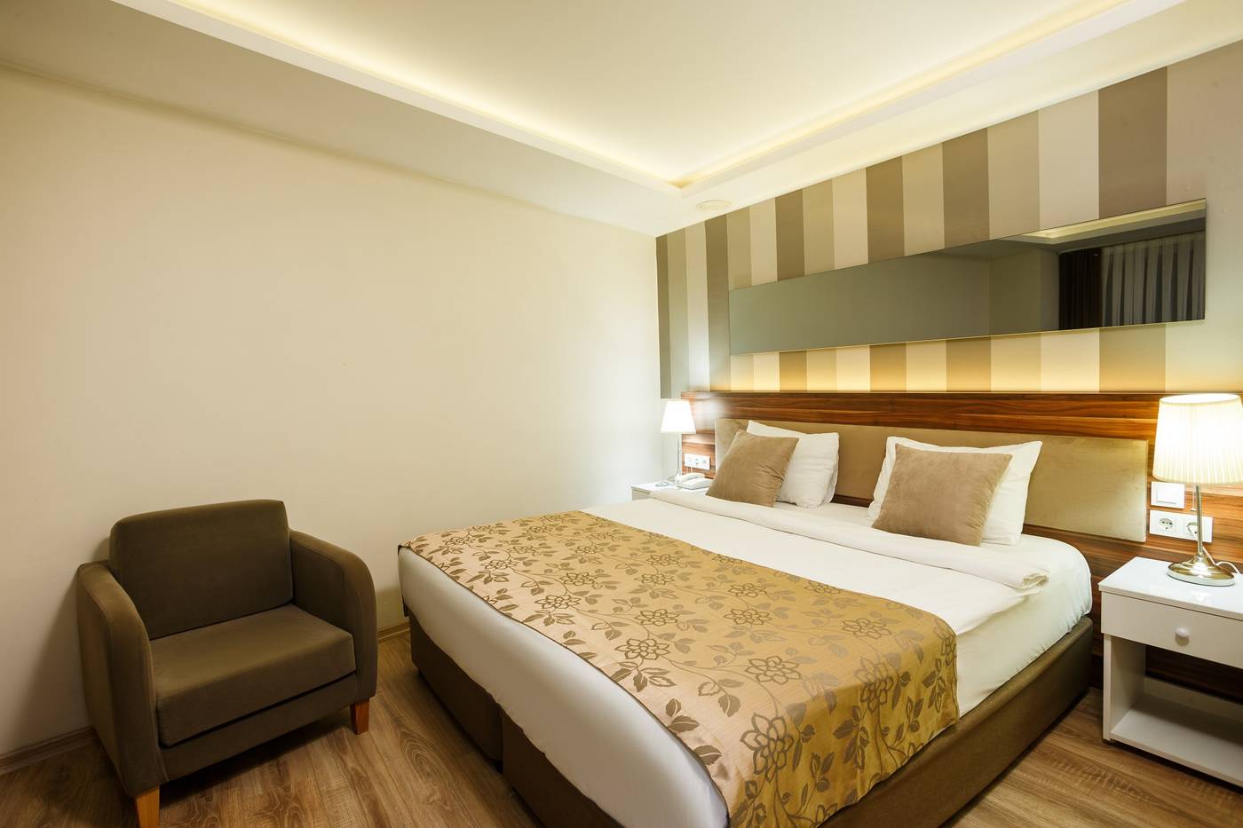 Peninsula-Galata-Boutique-Hotel-Room-25