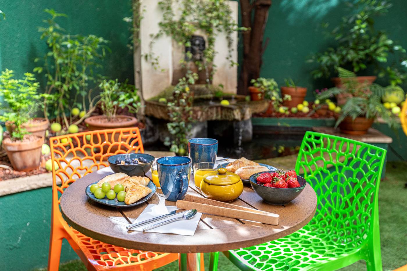 Hotel-Olympic-Paris-Boulogne-by-Patrick-Hayat-Terrace-46