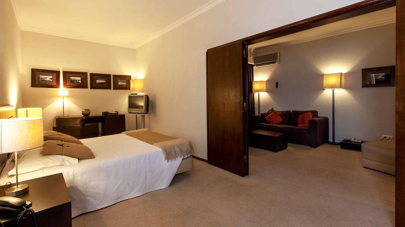 Carcavelos Beach Hotel-Portugal-CARCAVELOS-Room-8