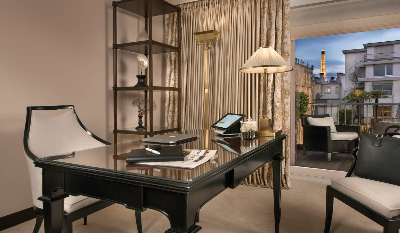 Hotel-Barriere-Le-Fouquets-Paris-Room-40