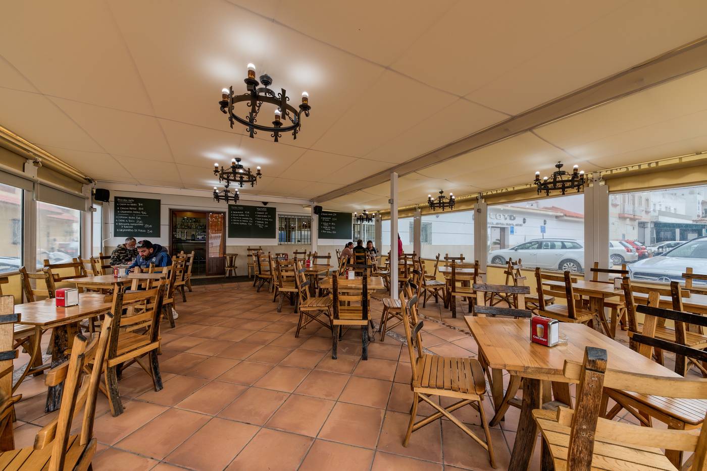 Loto-Conil-Apartamentos-Restaurant-42