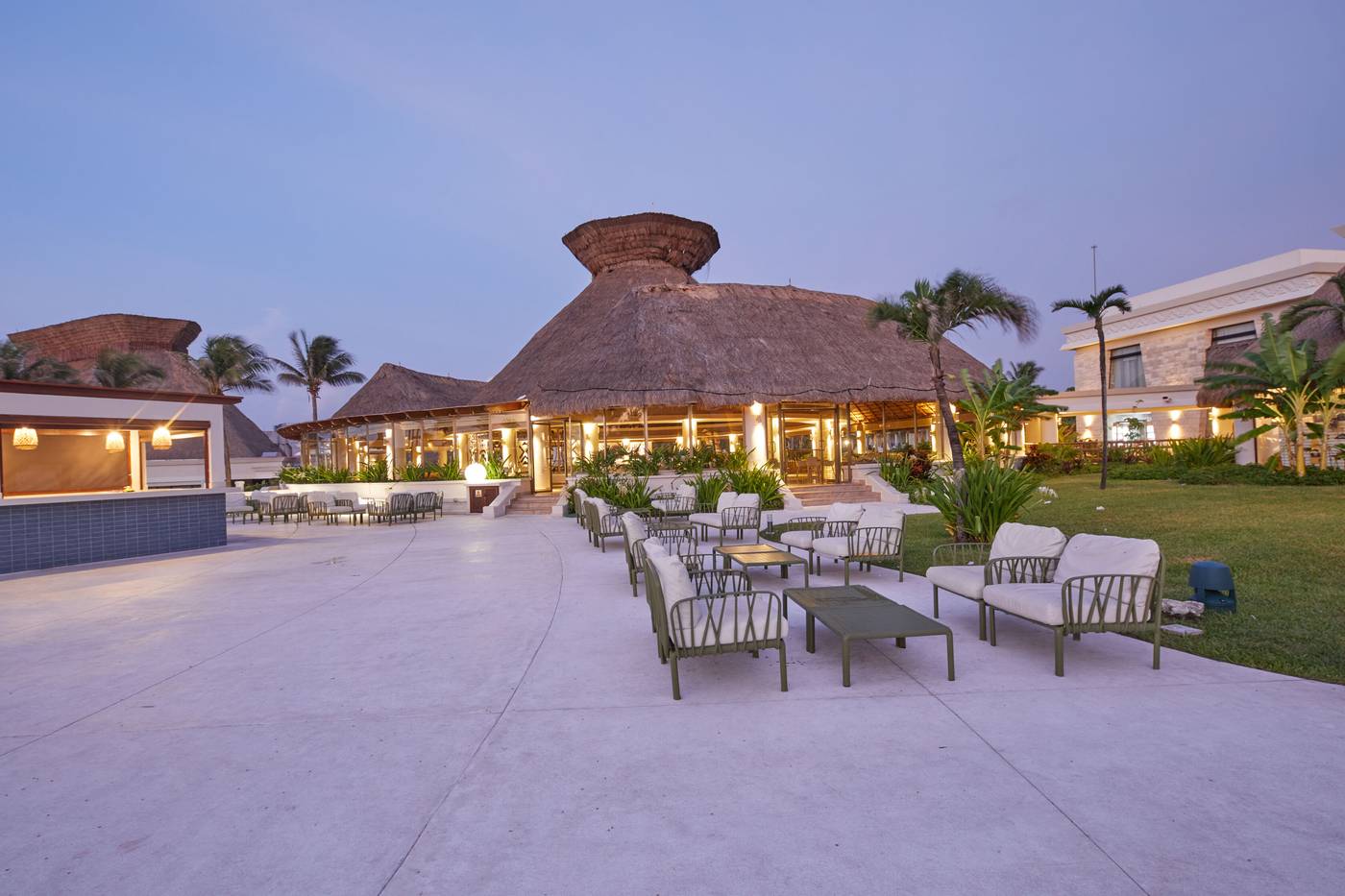 Bahia-Principe-Grand-Tulum-Bar-16