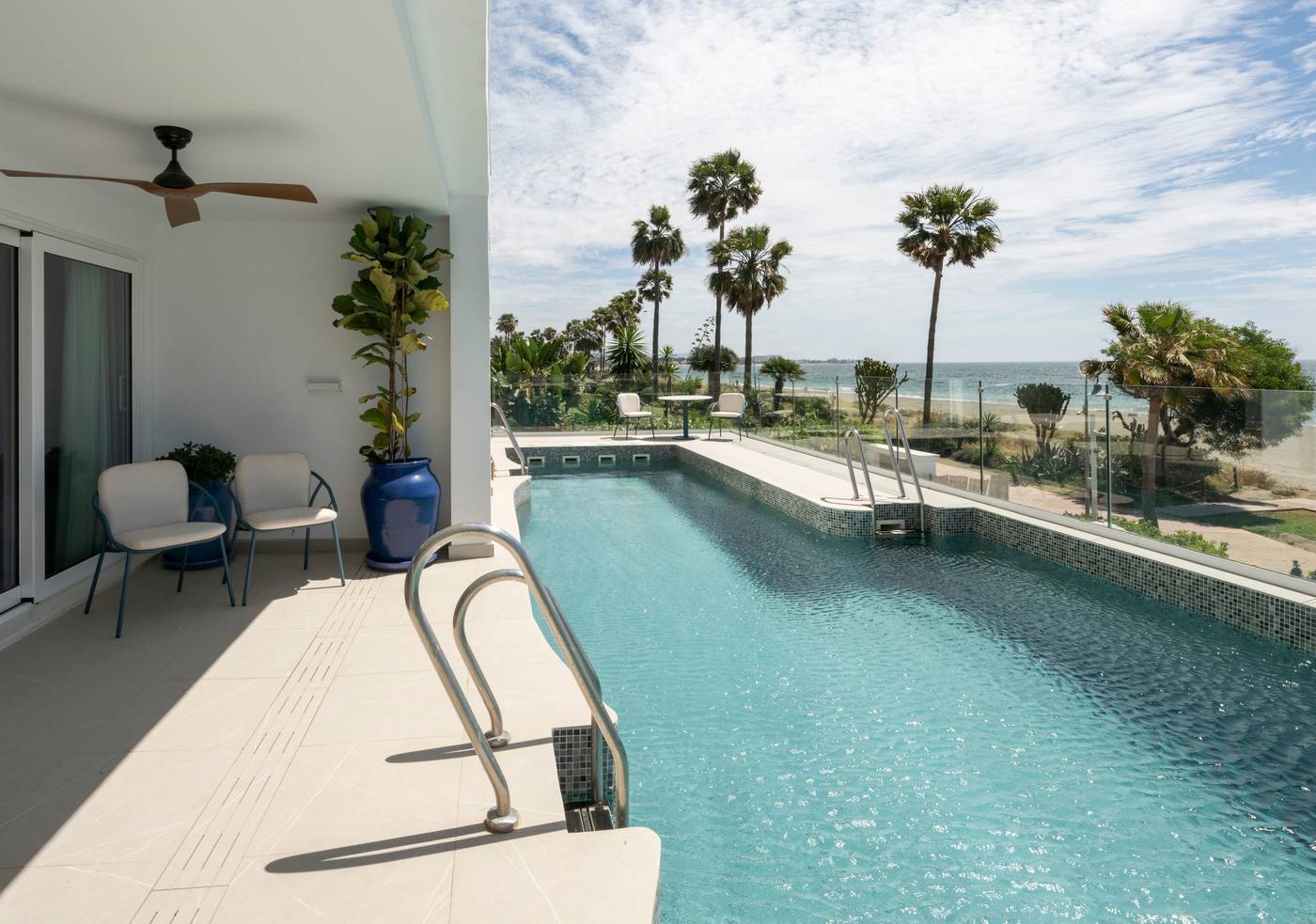 METT-Hotel---Beach-Resort-Marbella-Estepona-Room-9