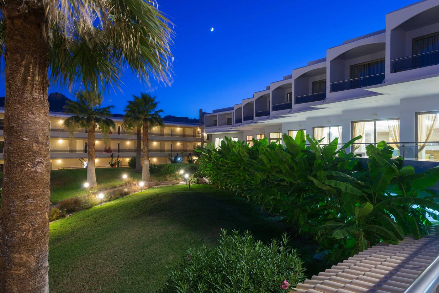 Lutania-Beach-General-view-8