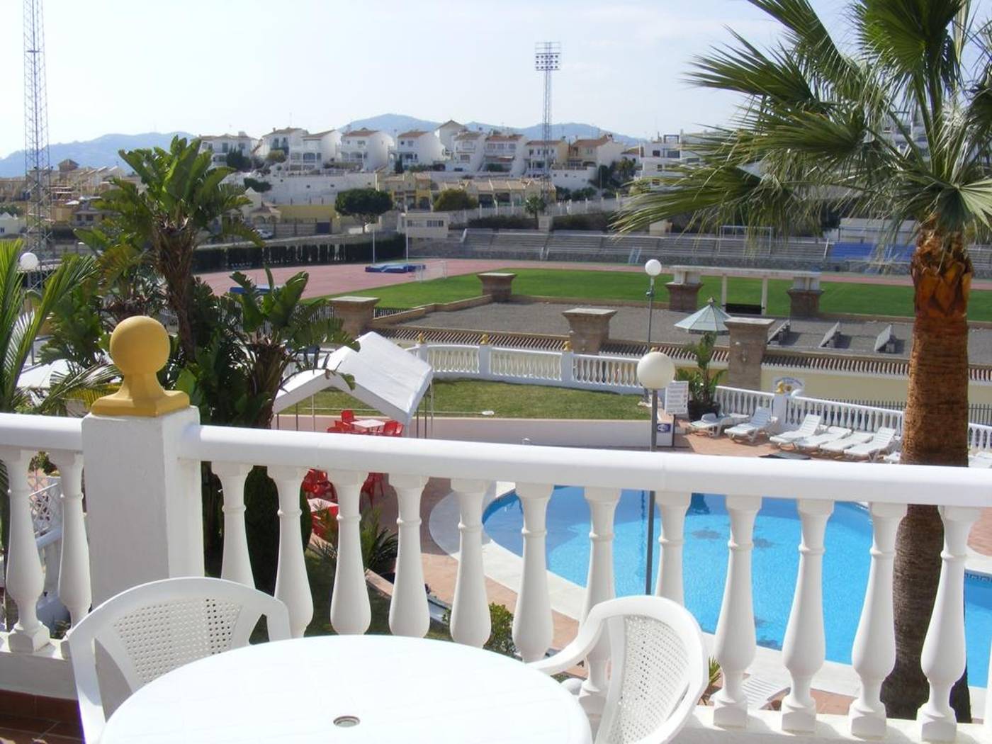 Las-Rosas-de-Capistrano-Terrace-15