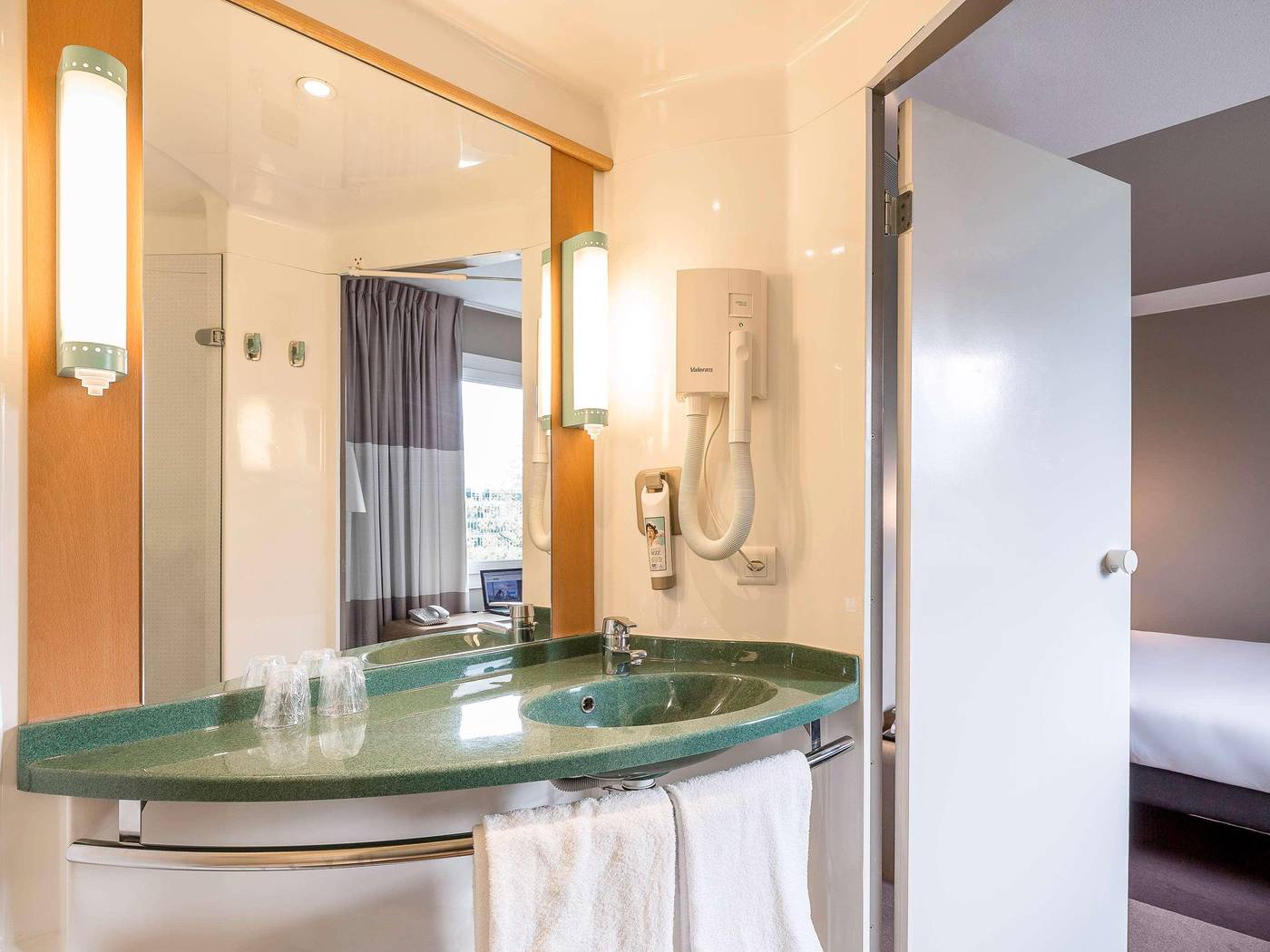 Ibis-Geneve-Aeroport-Room-27