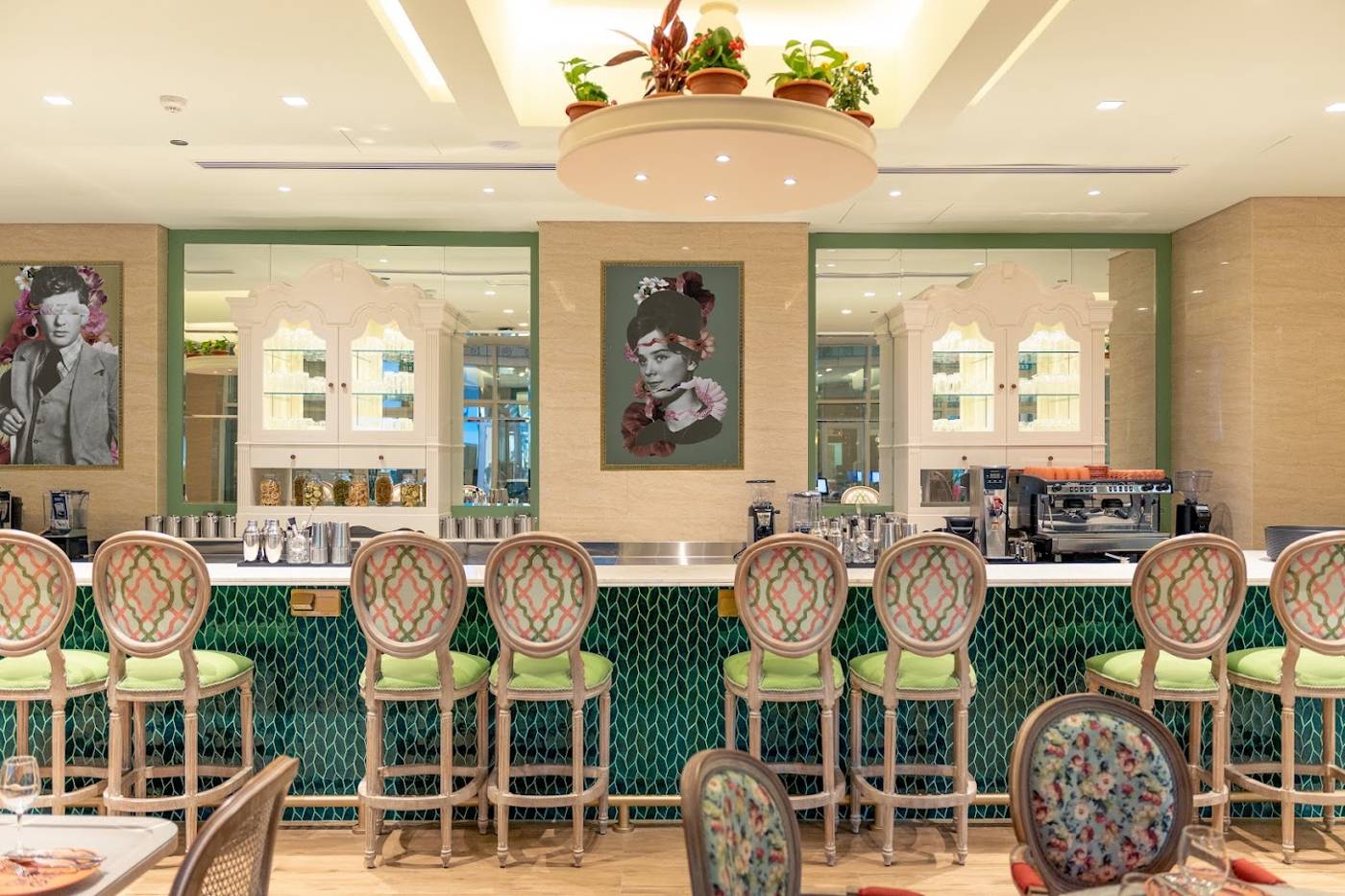 Millennium-Place-Doha-Bar-6