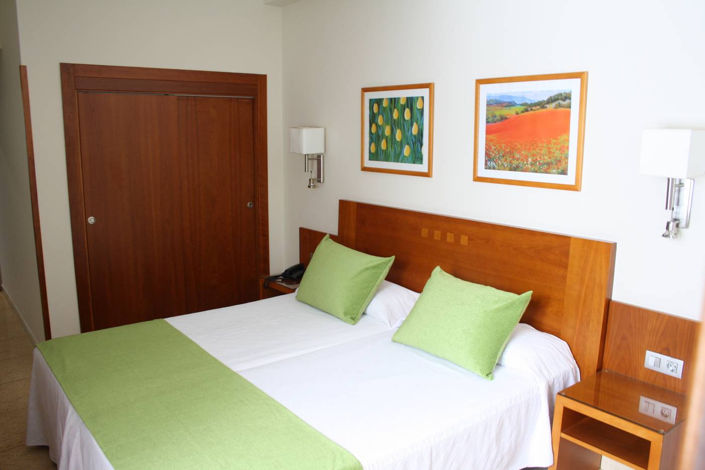Pujol-Room-4