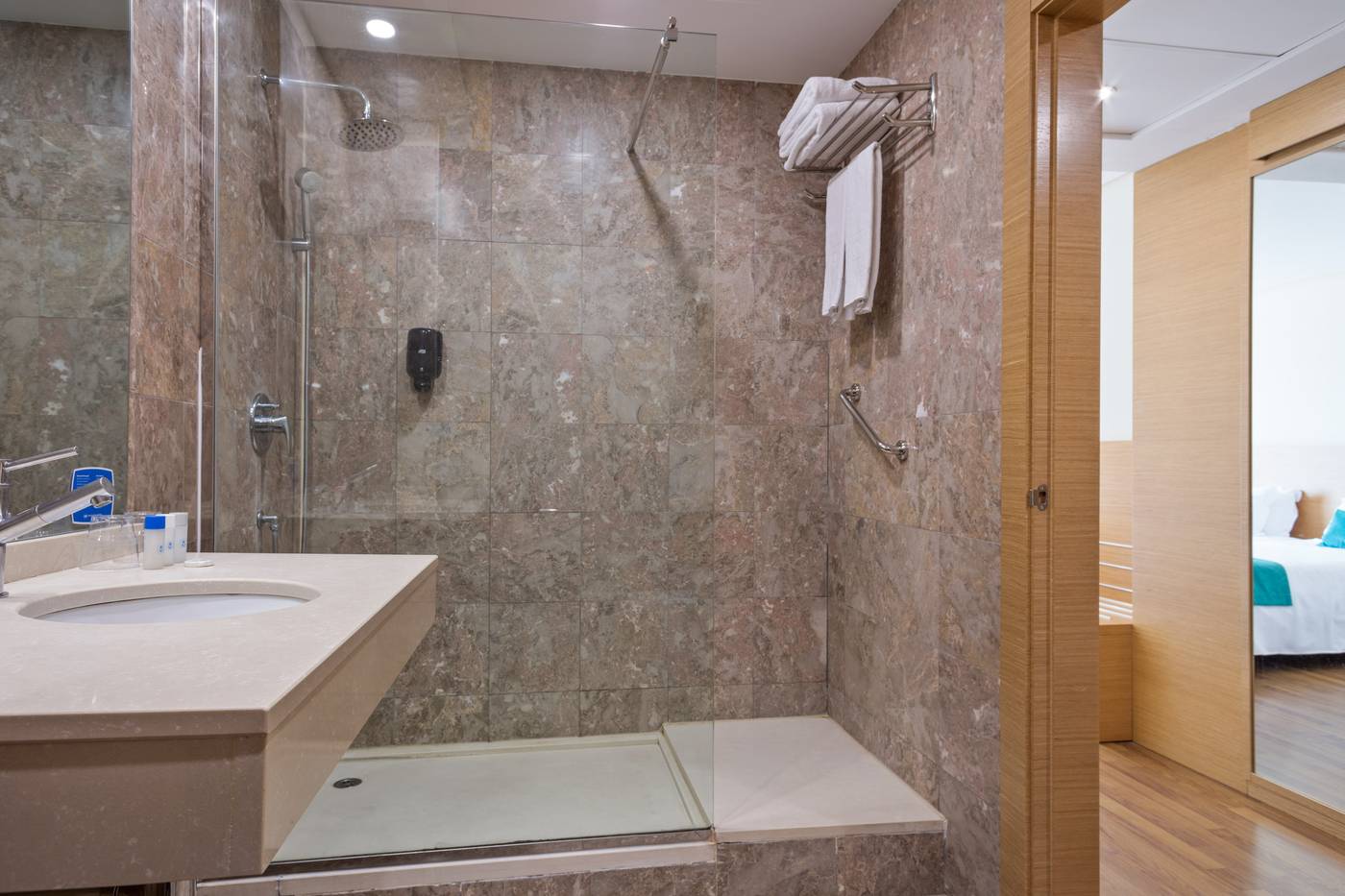 Cullera-Holiday-Room-44