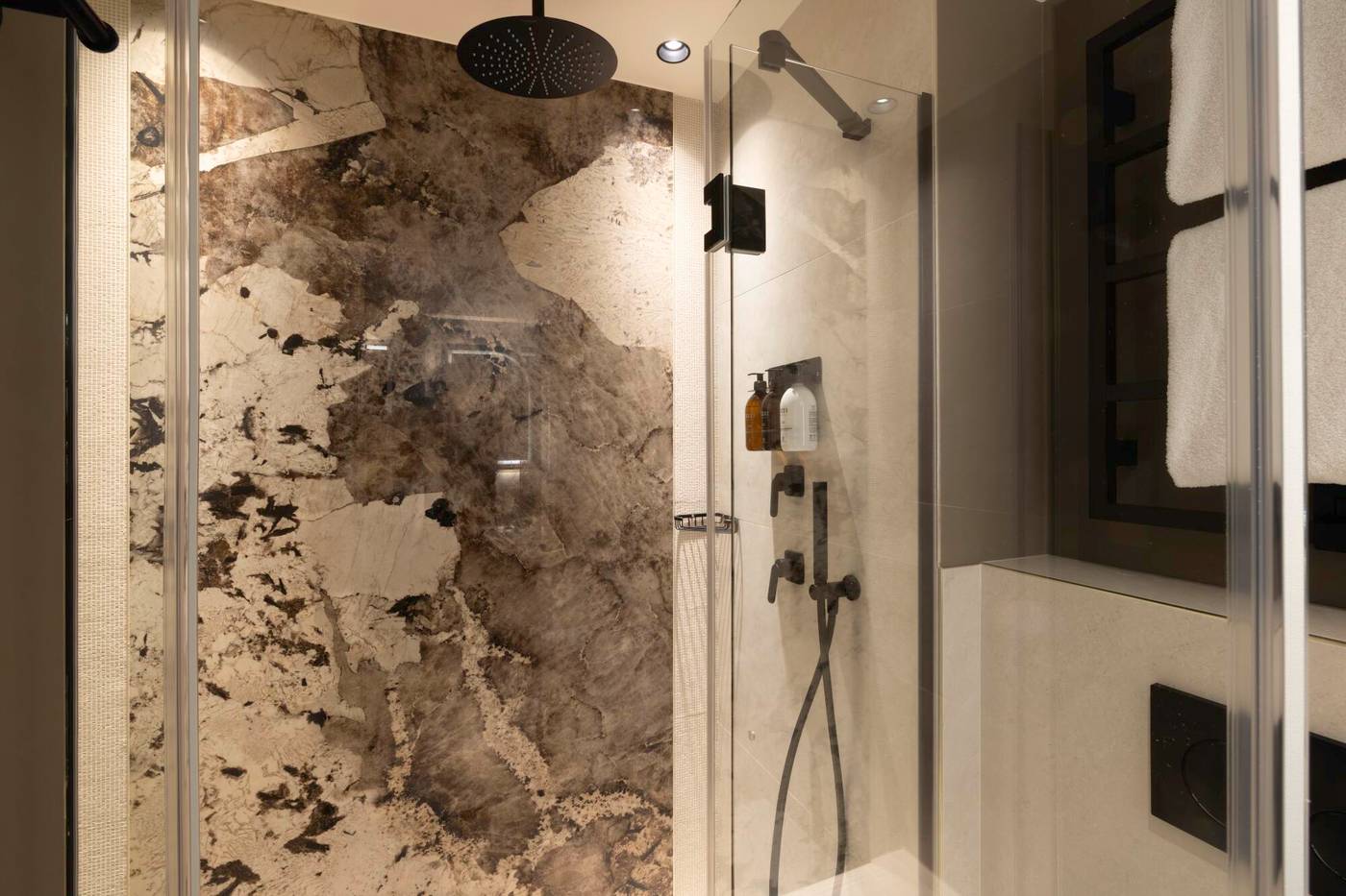 Hotel-L-Ormaie-Room-33