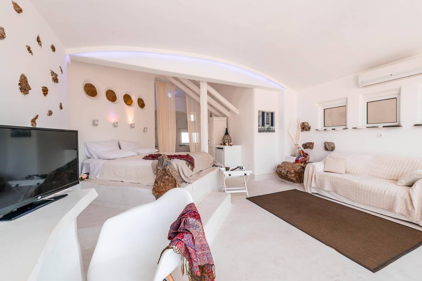 Kouros-Exclusive-Room-40