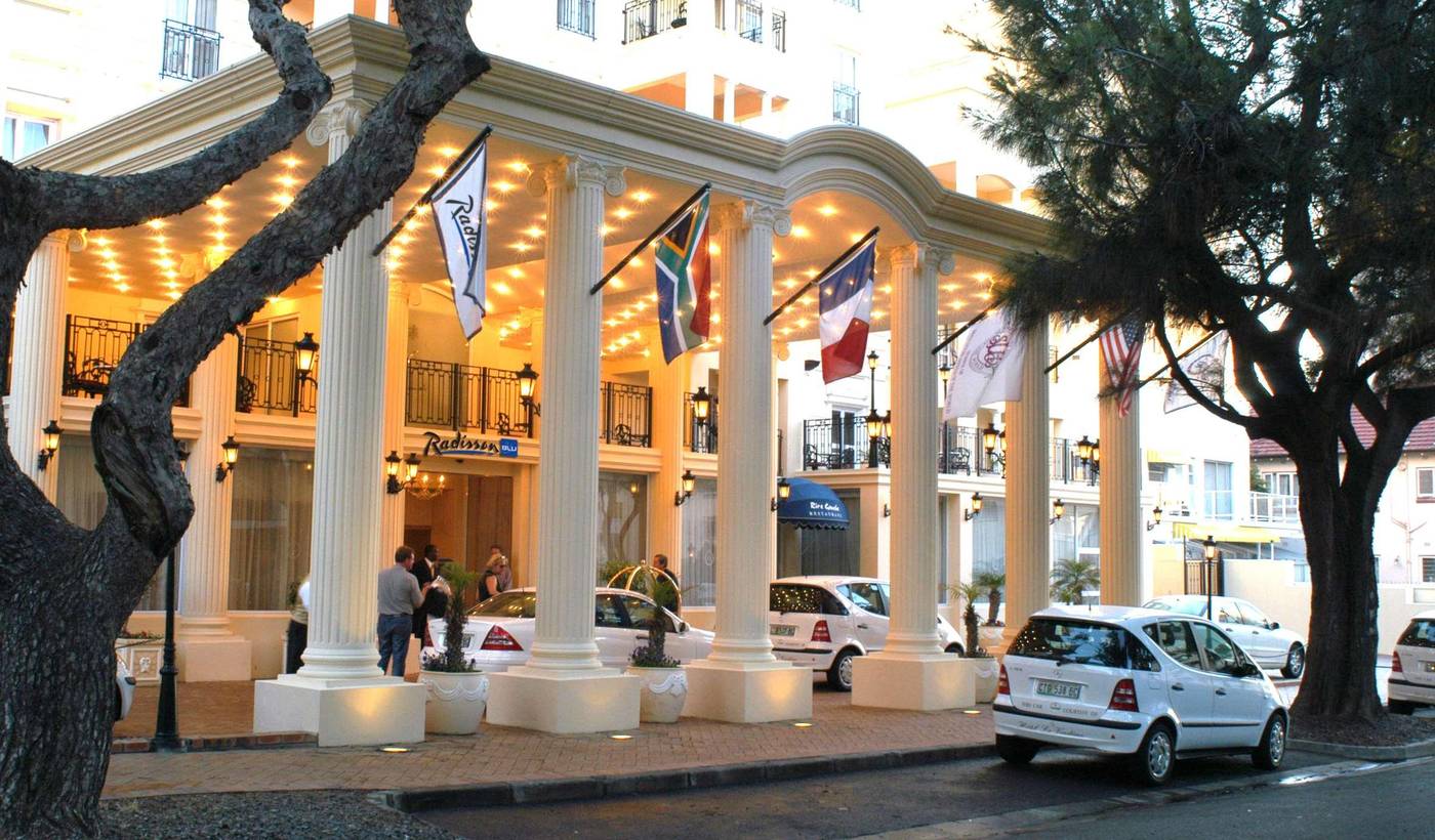 Radisson-Blu-Le-Vendome-General-view-54