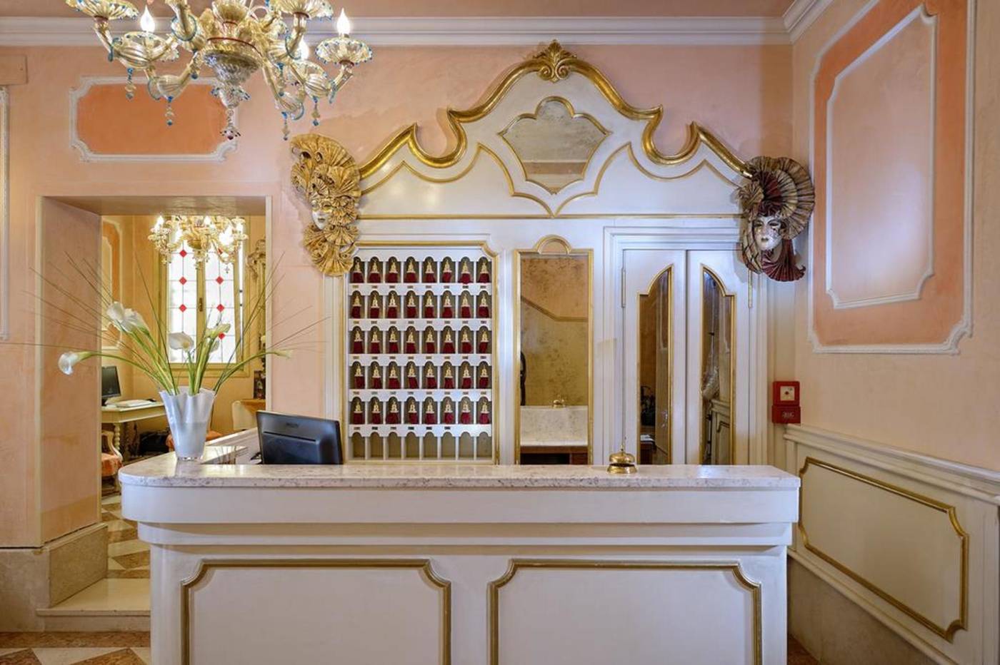 Hotel-Canaletto-Lobby-6