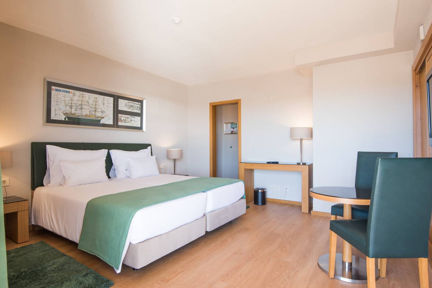 Vila-Gale-Marina-Room-20