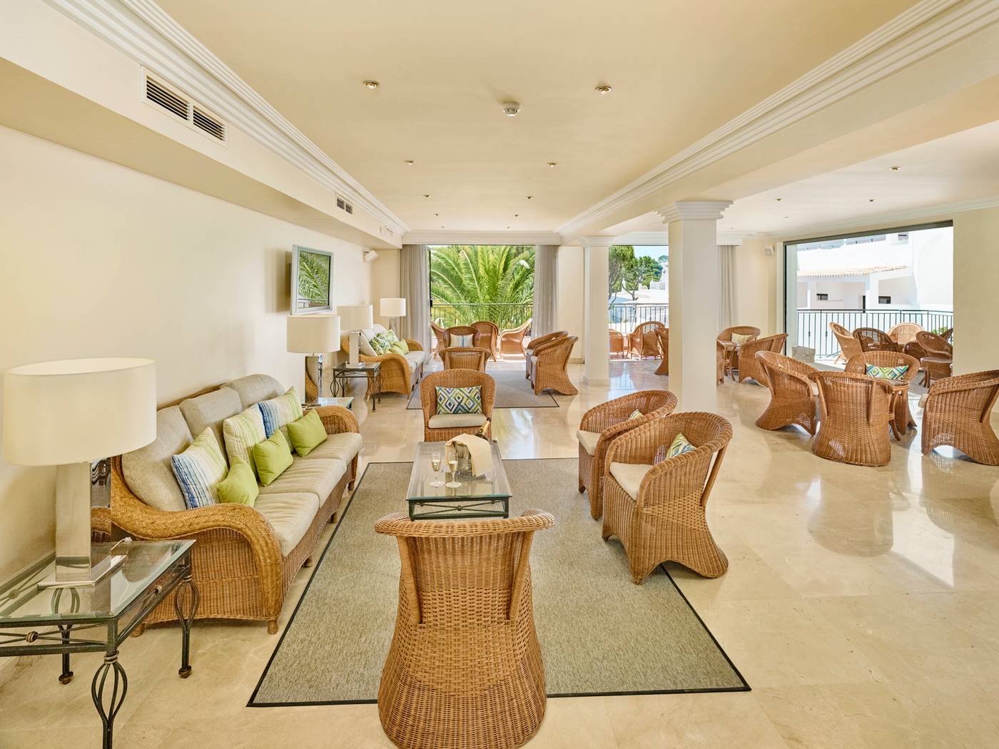 Ria-Park-Garden-Bar-29