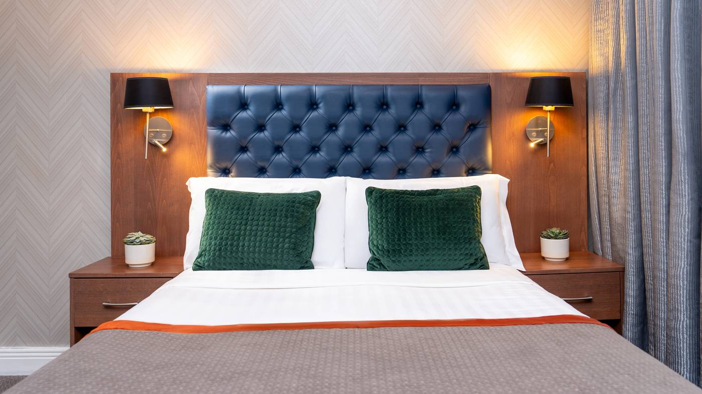 The-Fleet-Hotel-Room-27