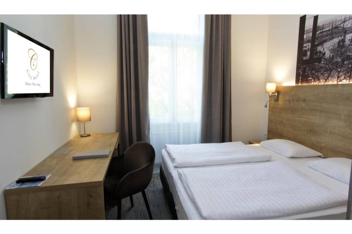 City-Hotel-Ring-Room-23