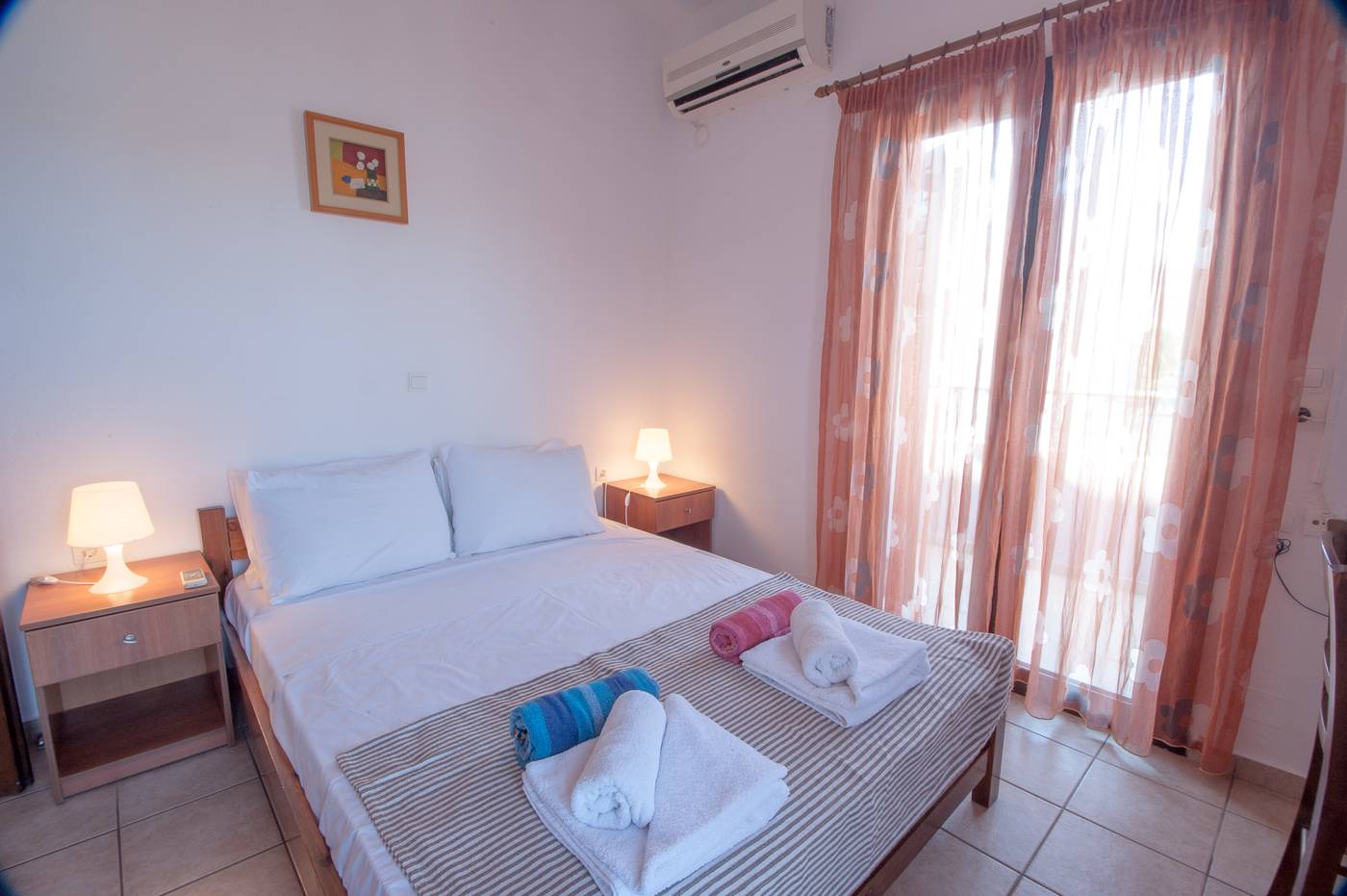 Elounda-Sunrise-Studios---Apartments-Room-42