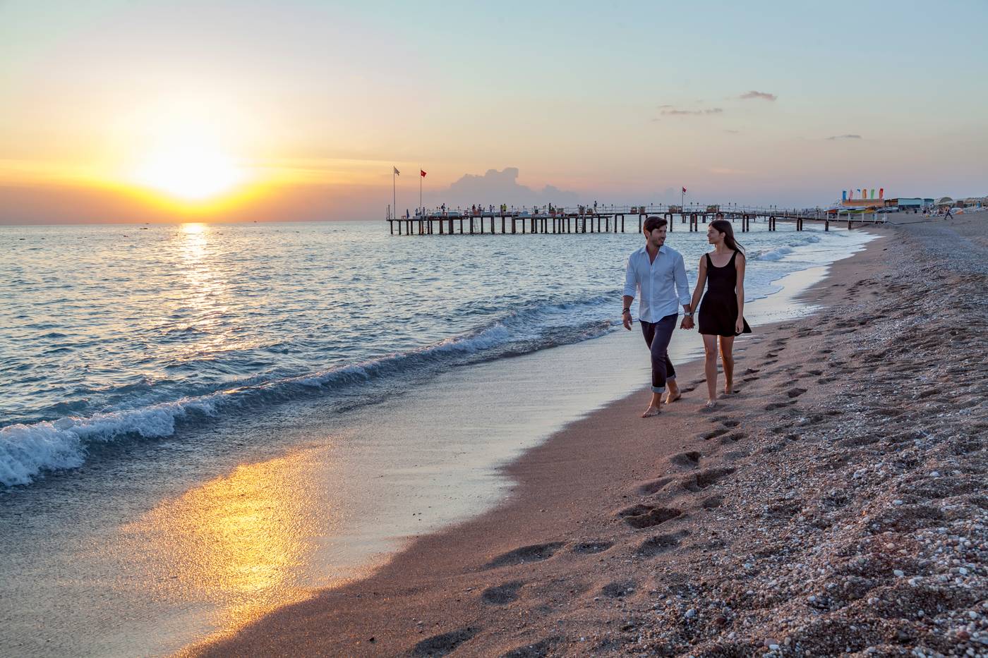 Sunrise-Resort-Hotel-Beach-57