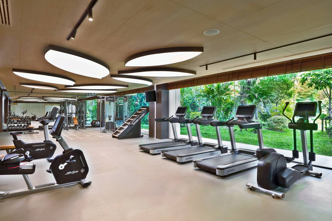 Movenpick-BDMS-Wellness-Resort-Bangkok-Sports-and-Entertainment-71