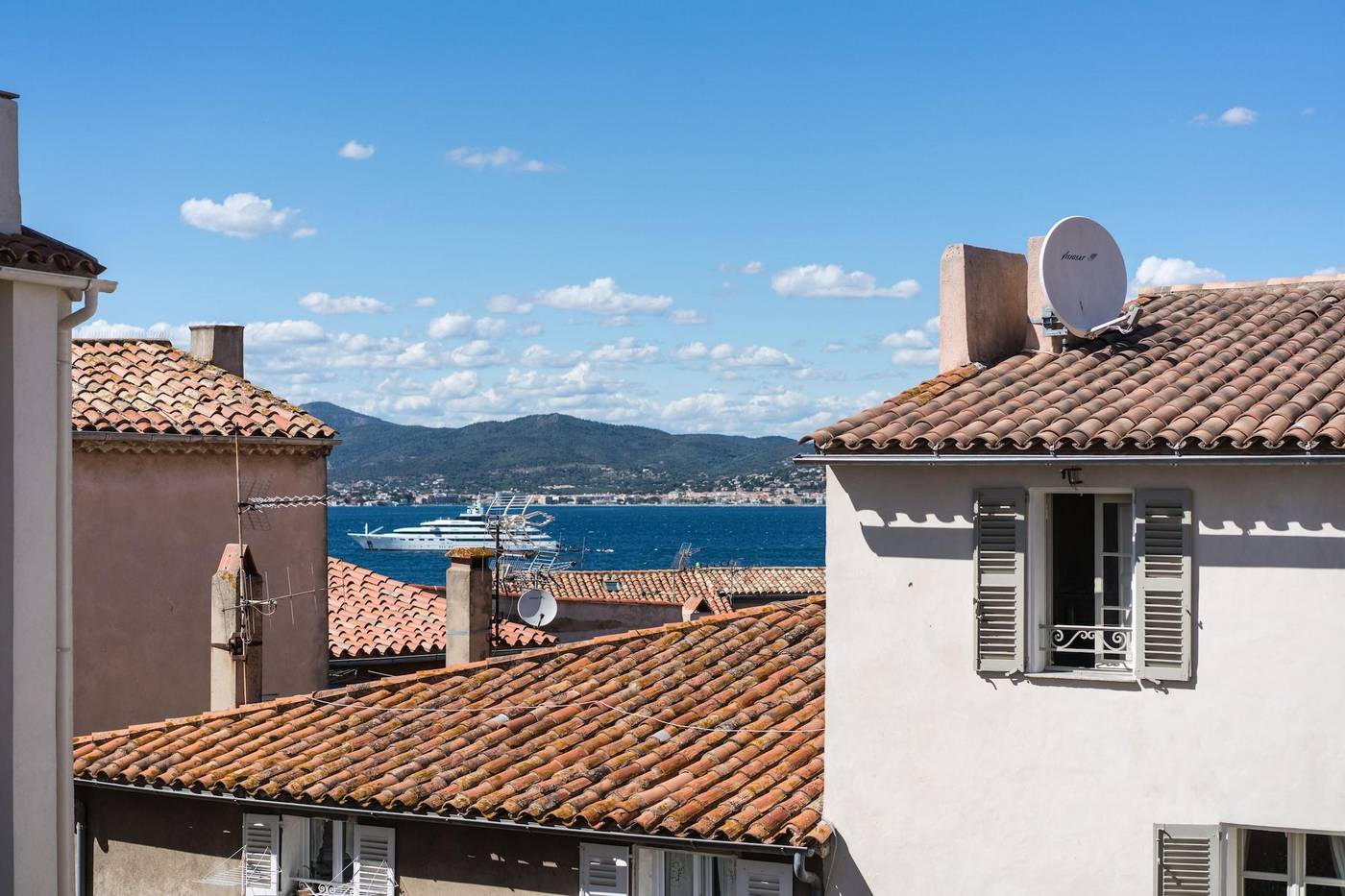 Hotel-Restaurant-Le-Yaca-Room-102