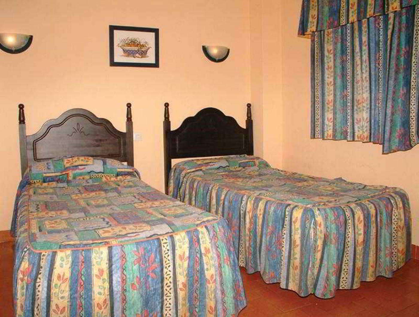 Buensol-Room-9