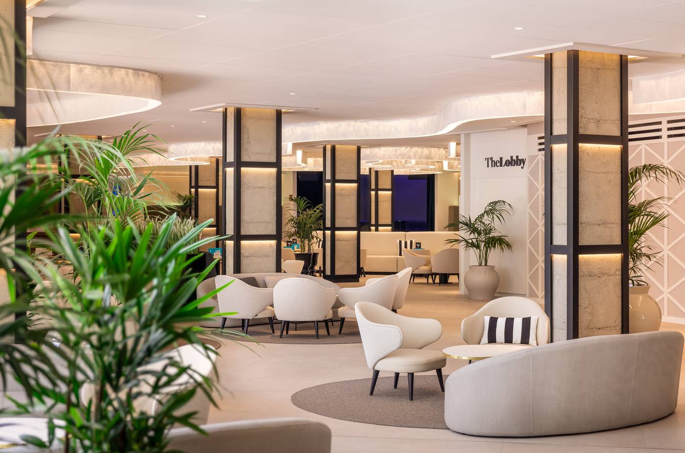 Golden-Bahia-de-Tossa-Bar-50