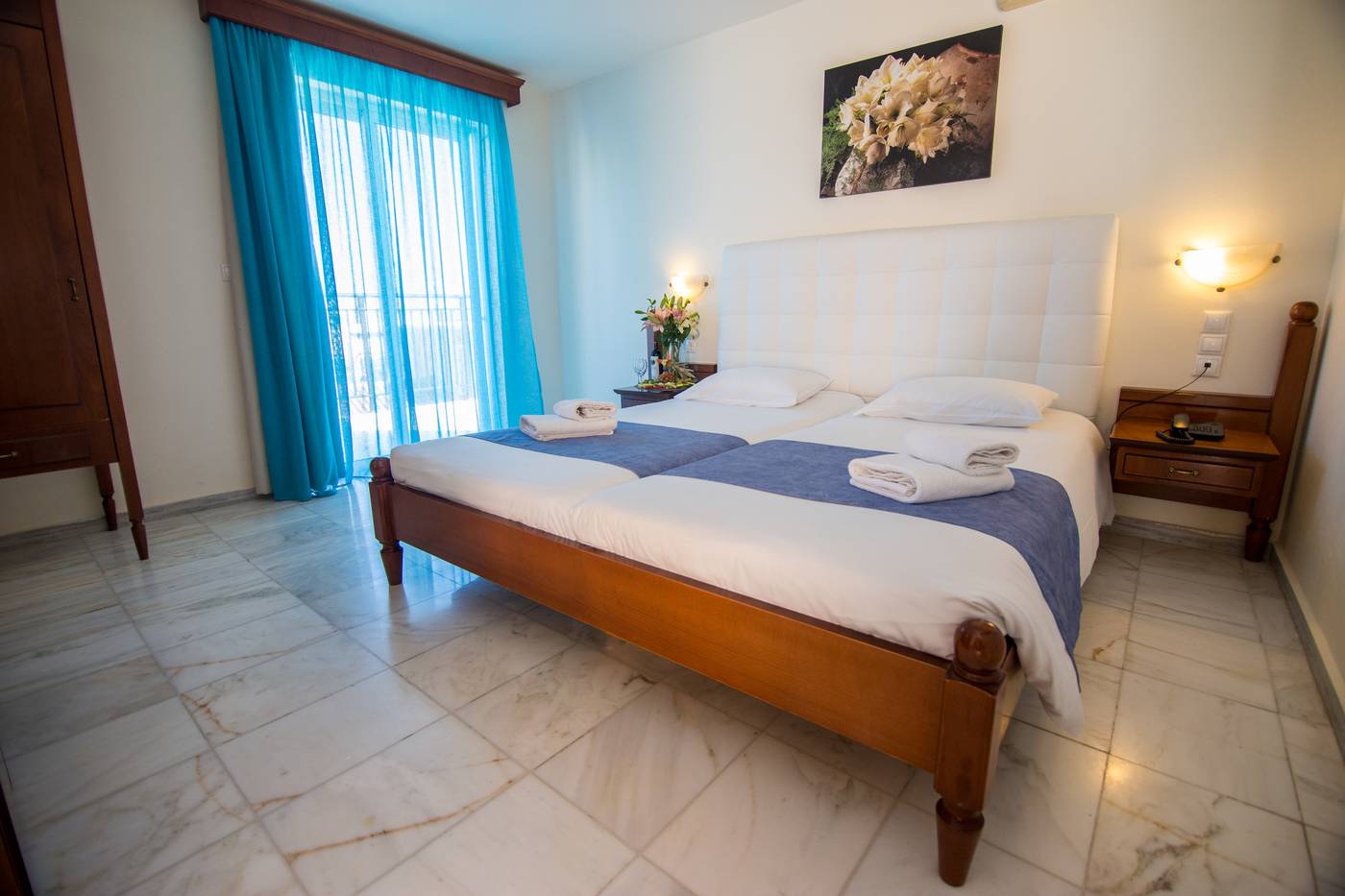 Chrispy-World-Room-35