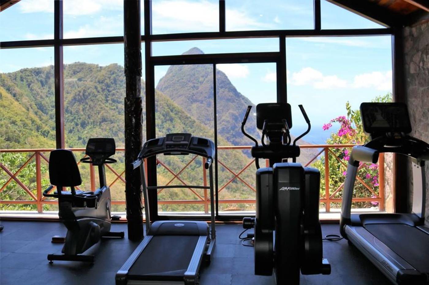 Ladera Resort
