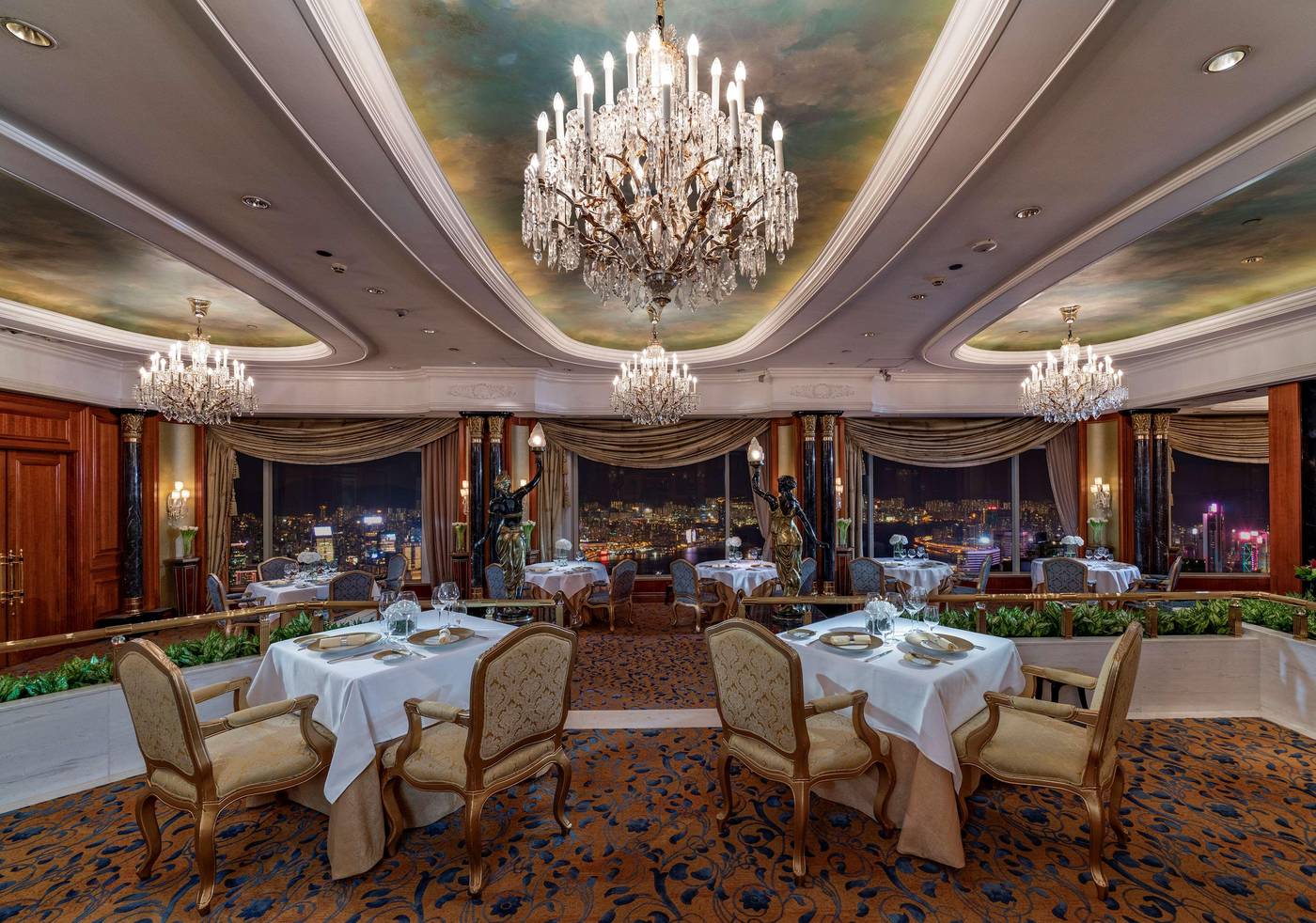 Island-Shangri-La-Hong-Kong-Restaurant-59