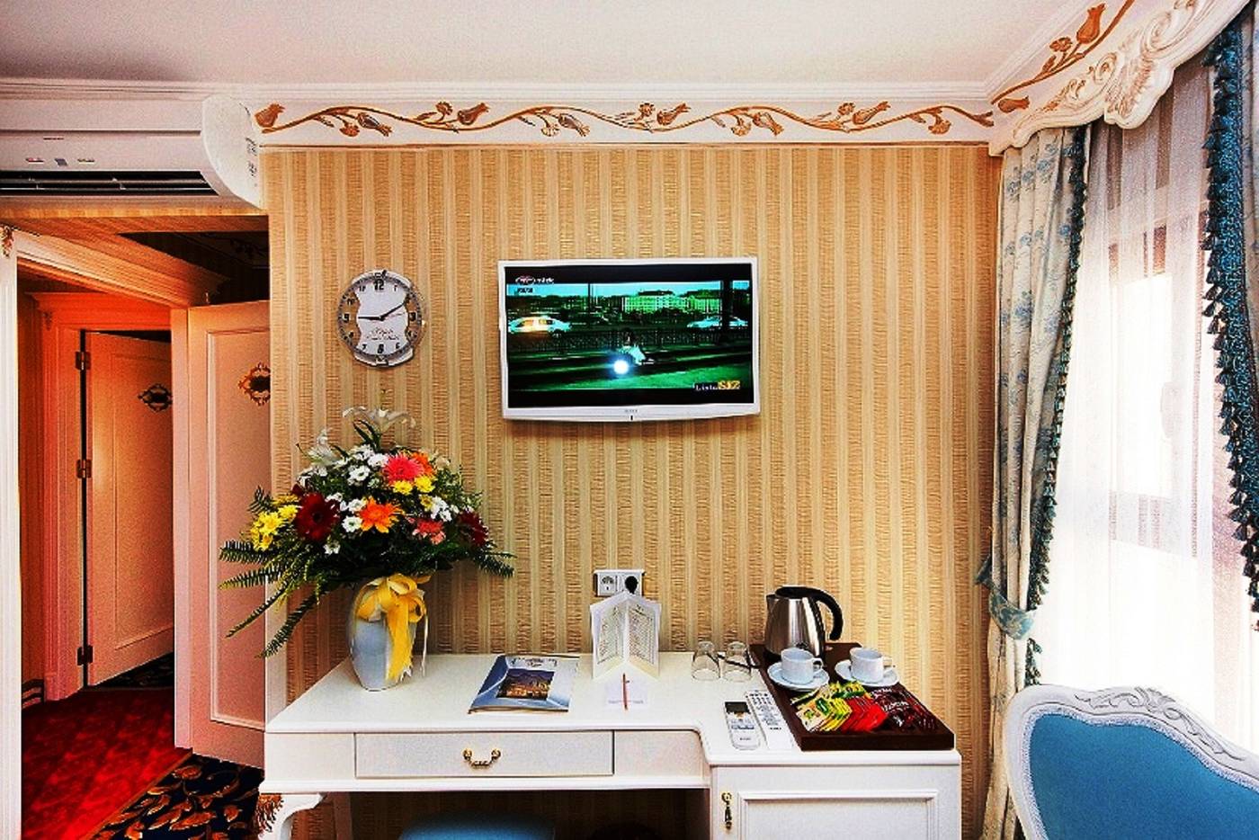 Kupeli-Palace-Room-25