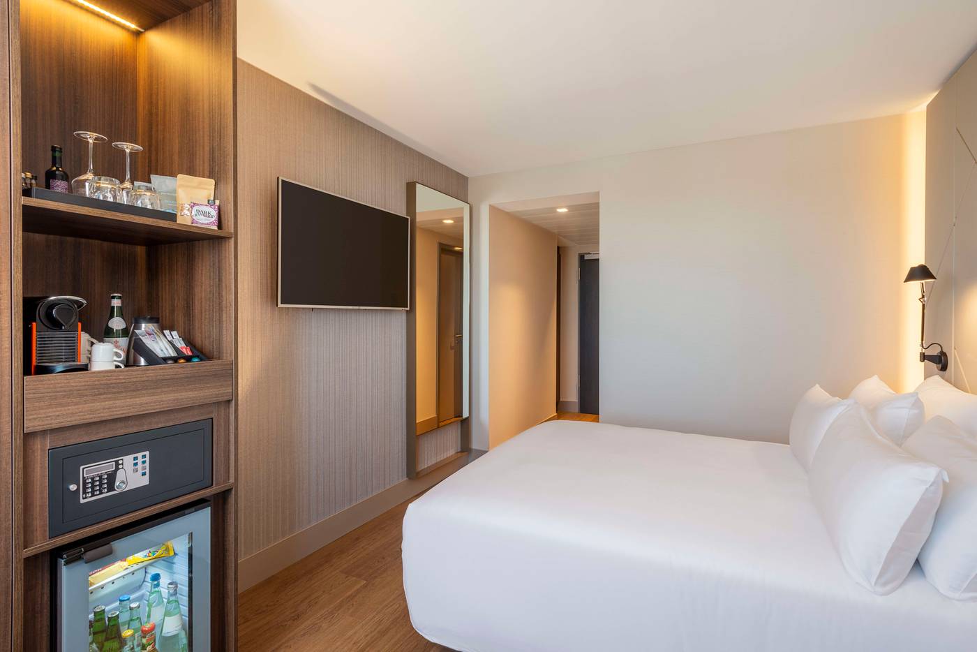 NH-Collection-Munchen-Bavaria-Room-32