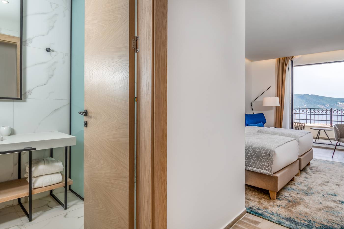 Lazure-Hotel---Marina-Room-37