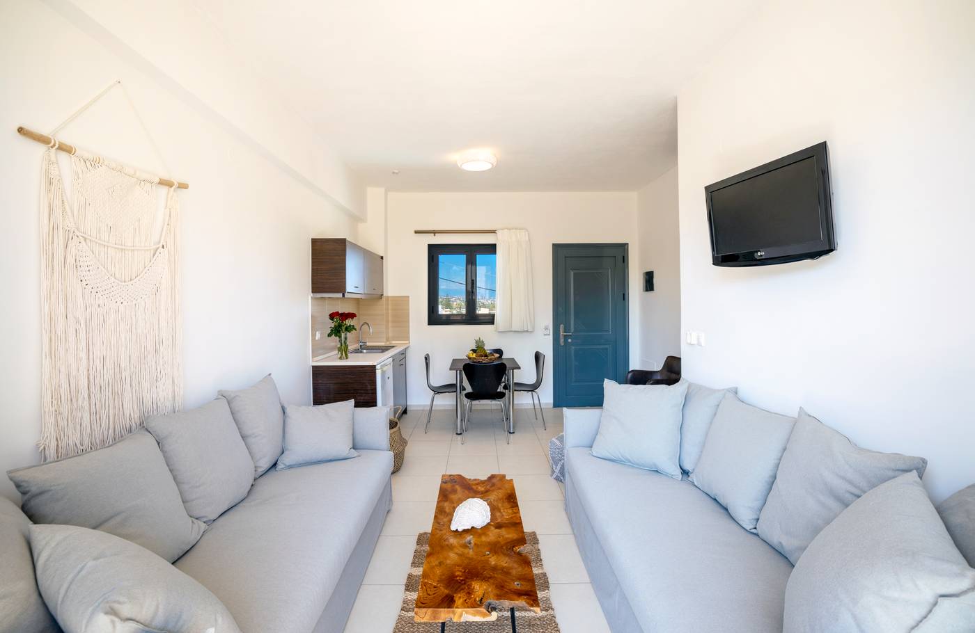 La-Stella-Apartments-and-Suites-Room-19