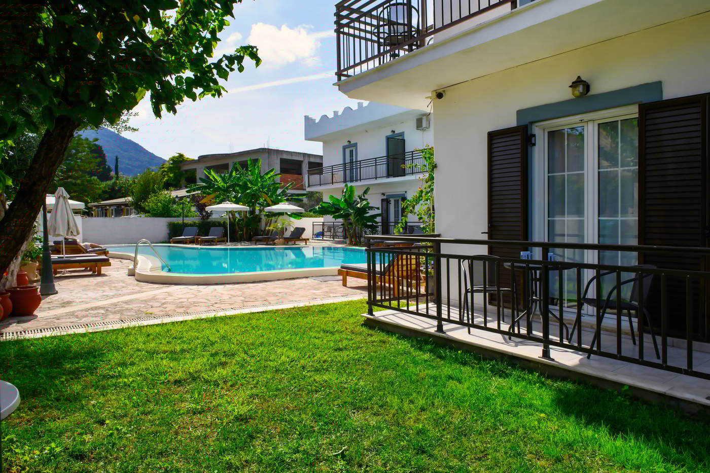 Aquarius-Beach-Hotel-General-view-12