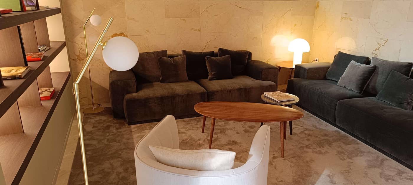 Best-Western-Premier-CMC-Girona-Lobby-47