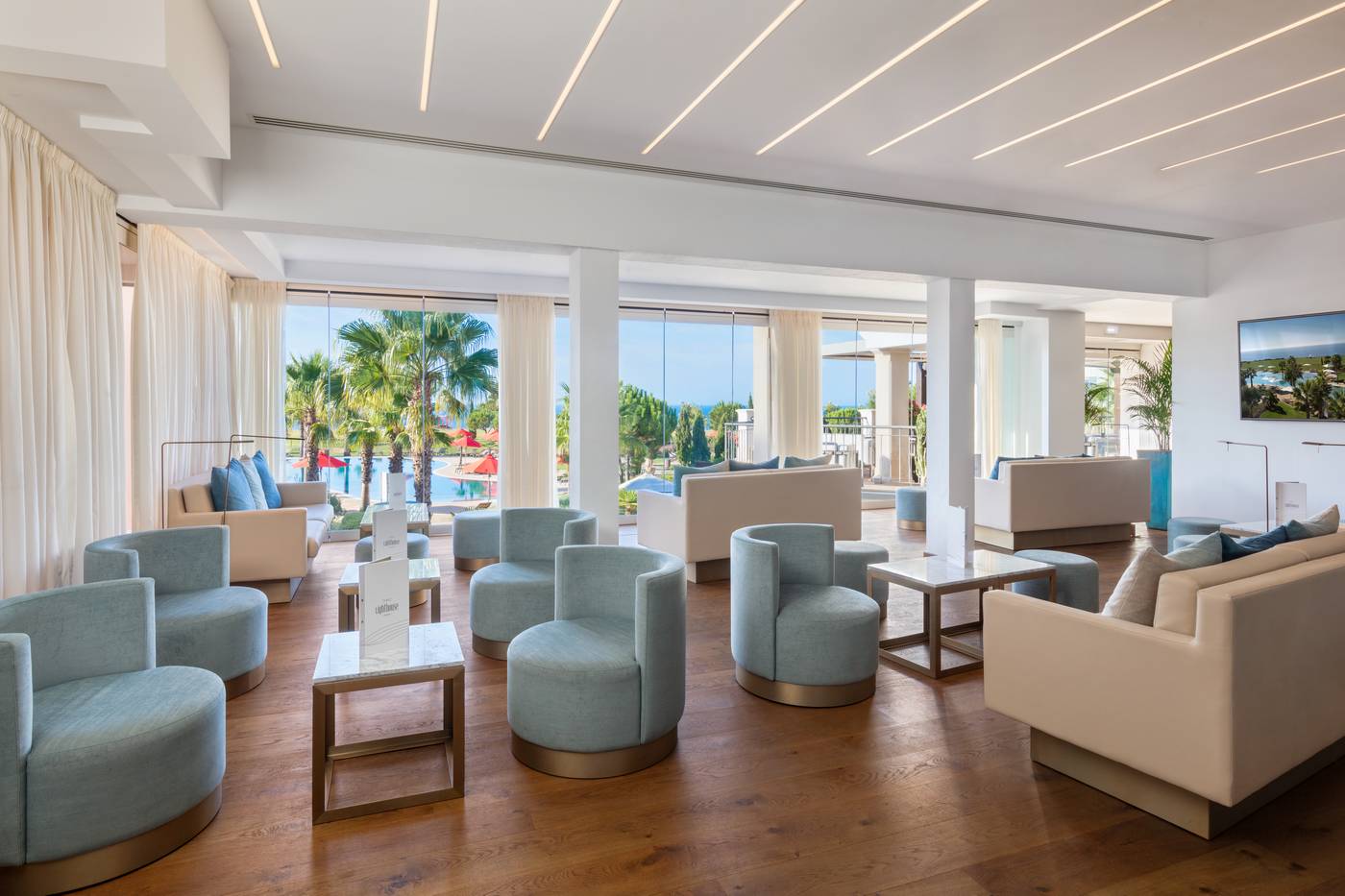 Cascade-Wellness---Lifestyle-Resort-Bar-57