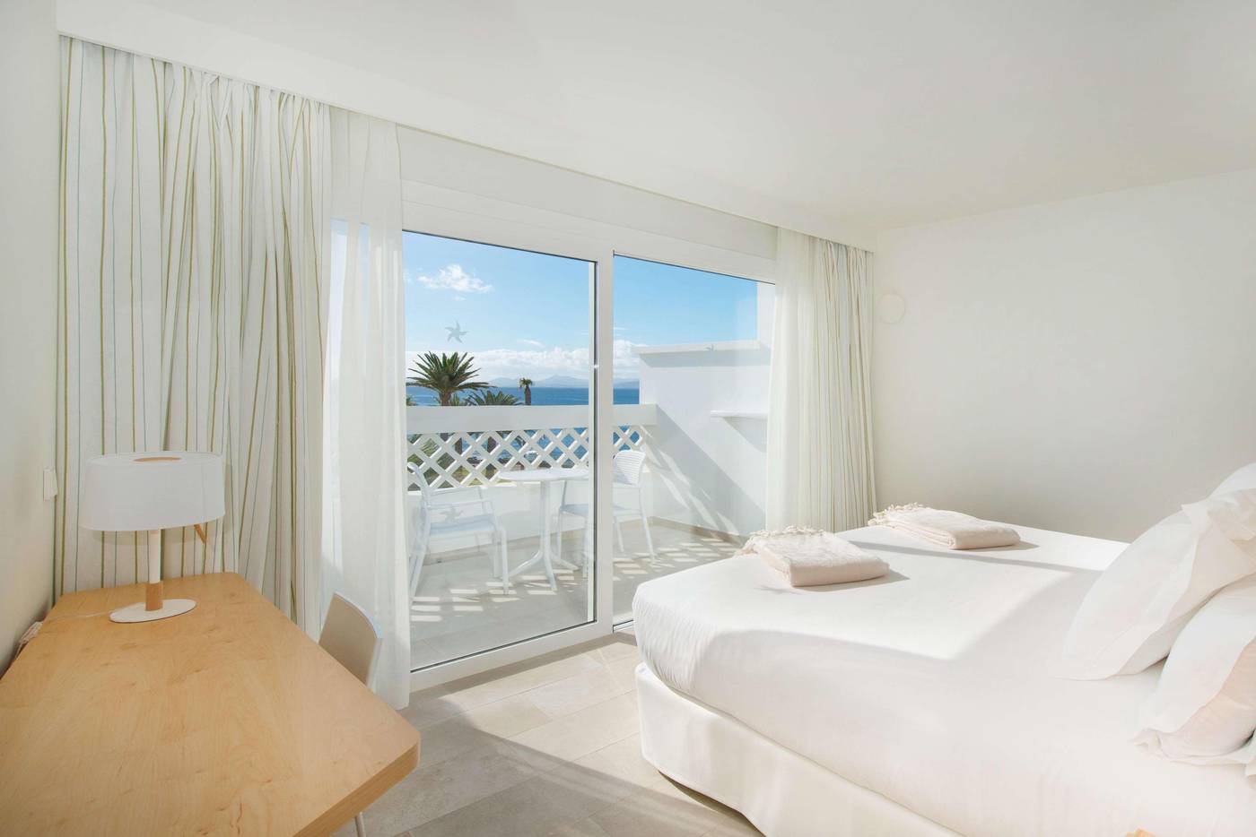 IBEROSTAR-Lanzarote-Park-Room-25