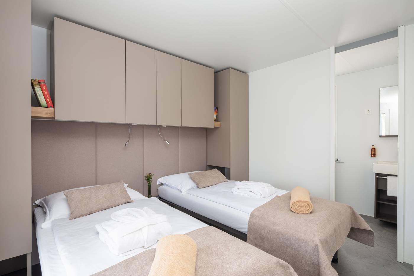 Aminess-Avalona-Camping-Resort-Room-53