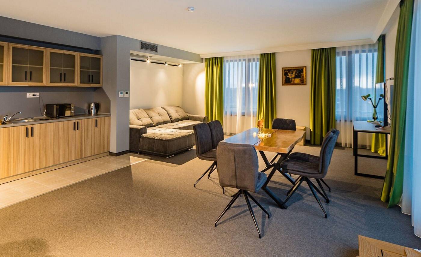 A&M Hotel-Bulgaria-Plovdiv-Room-10