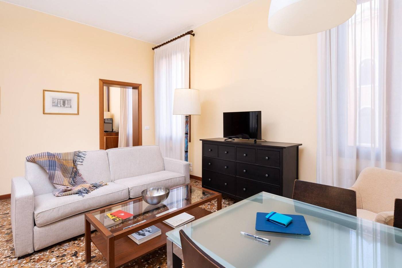 Residence-Ca--Foscolo-Room-15