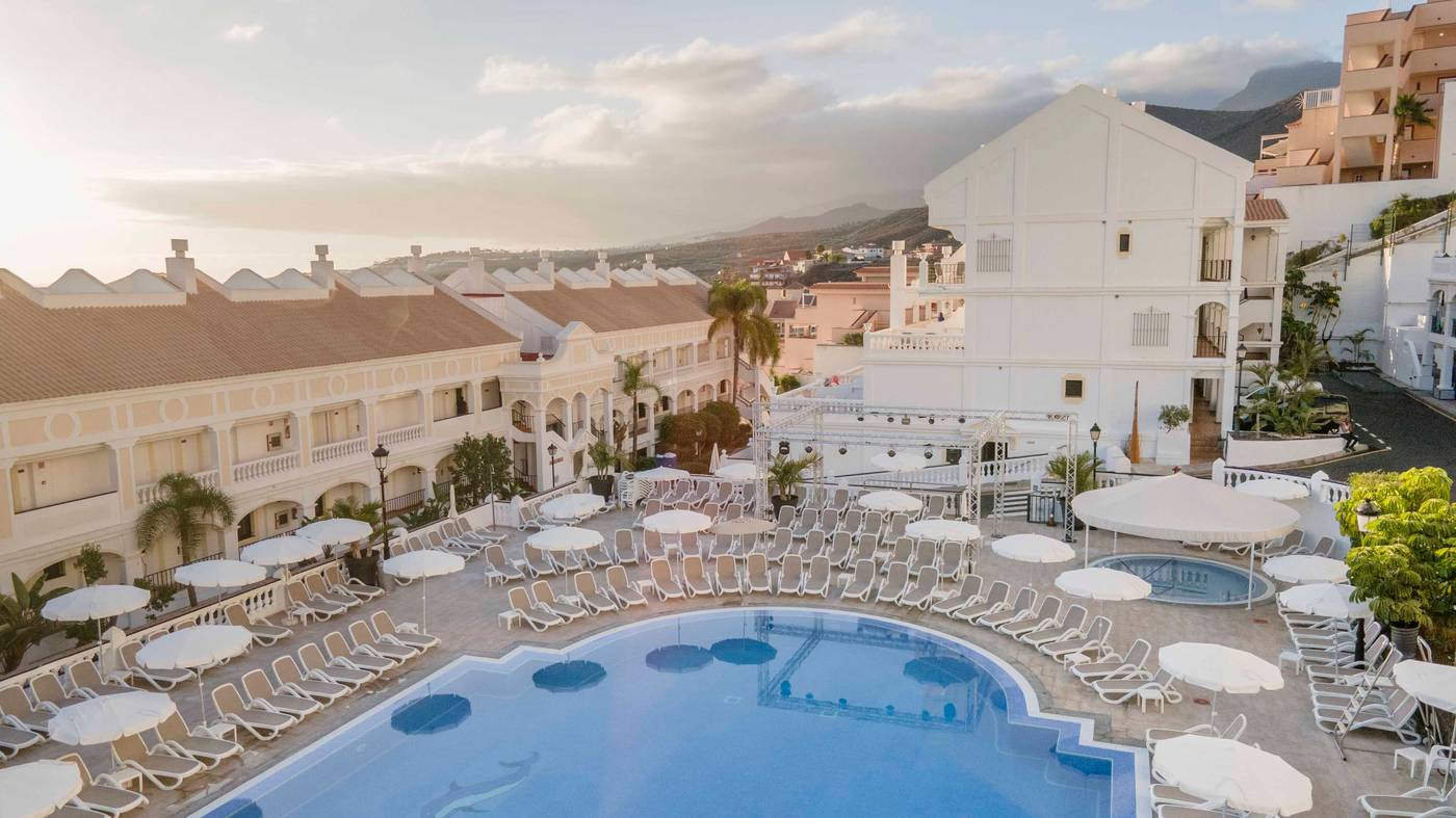 ONA-Hollywood-Mirage-General-view-2