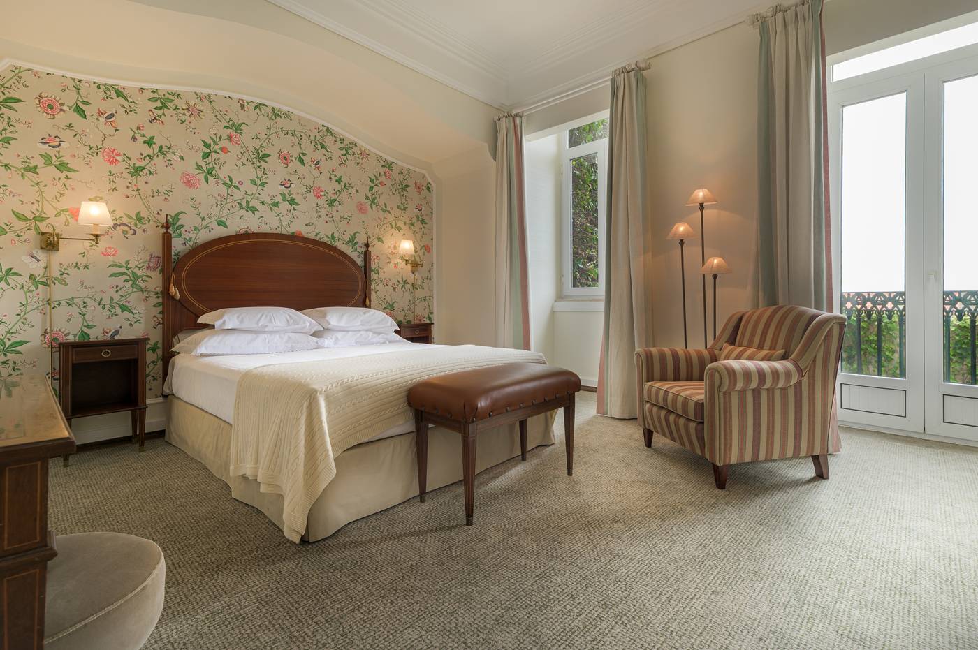 As-Janelas-Verdes-Room-19