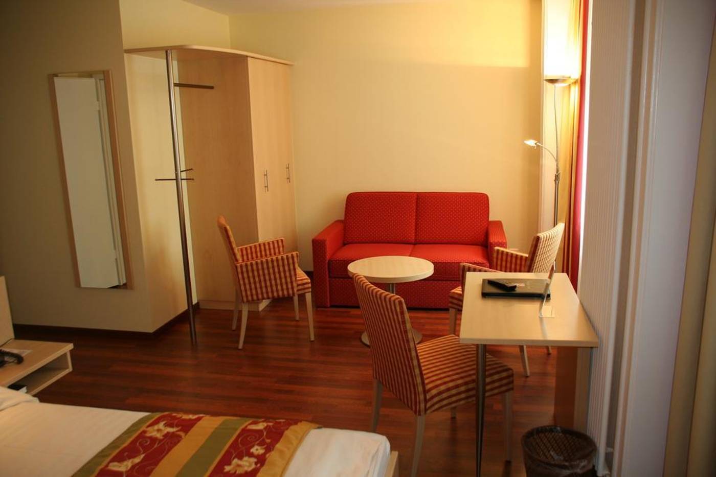 De la Paix Lucerne-Switzerland-LUCERNE-Room-9