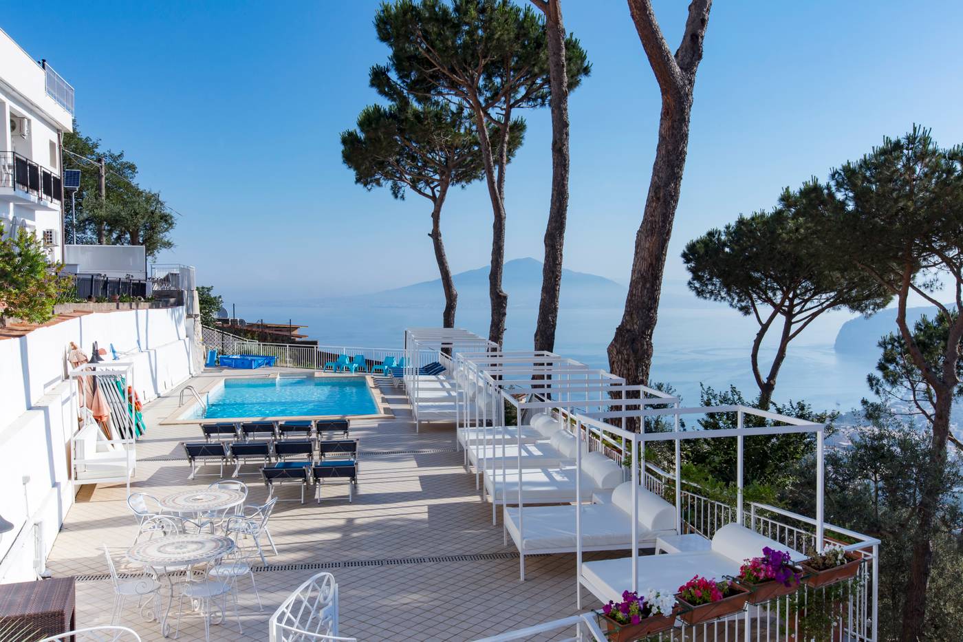 Le-Terrazze-Hotel-Residence-Room-5