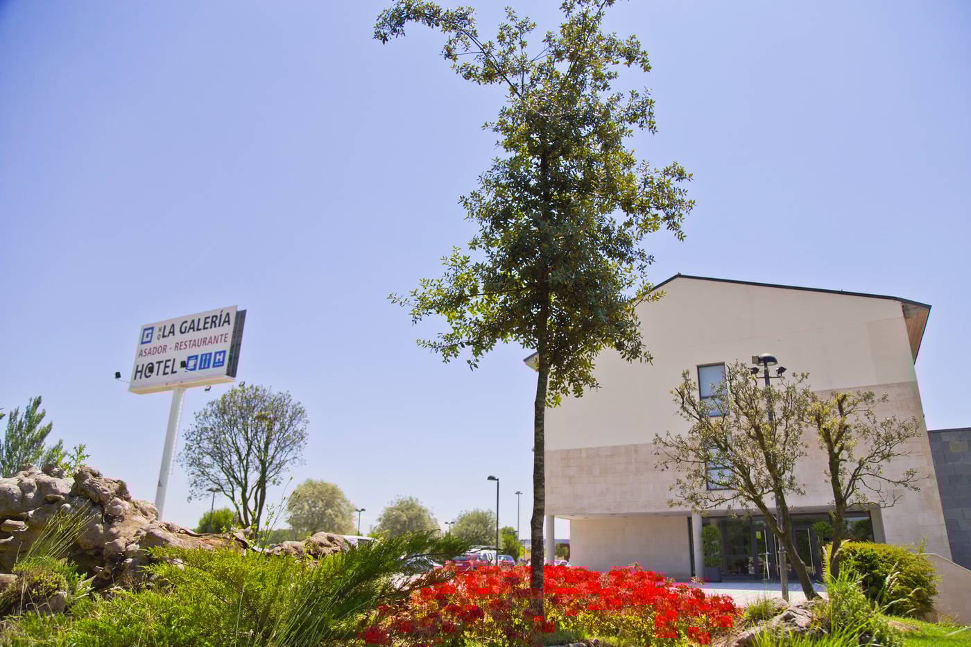 HQ La Galeria-Spain-Alfoz De Quintanadue-General view-1