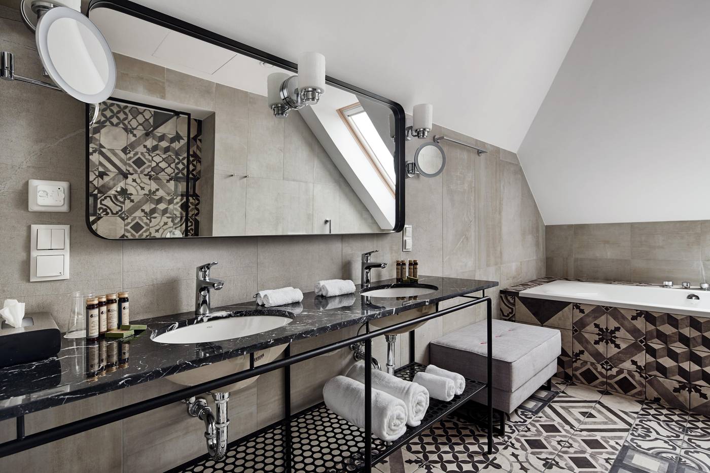 Hotel-Indigo-Krakow-Old-Town-Room-45