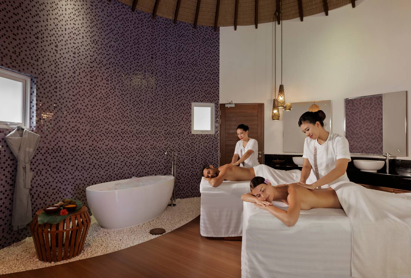Mercure Maldives Kooddoo Resort